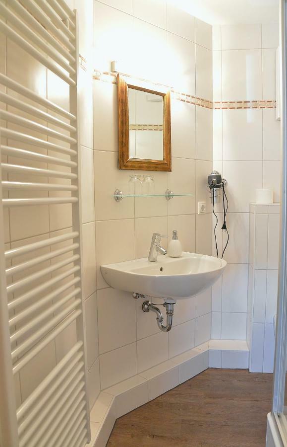 Gaestehaus Waldecker Boos Ngoại thất bức ảnh
